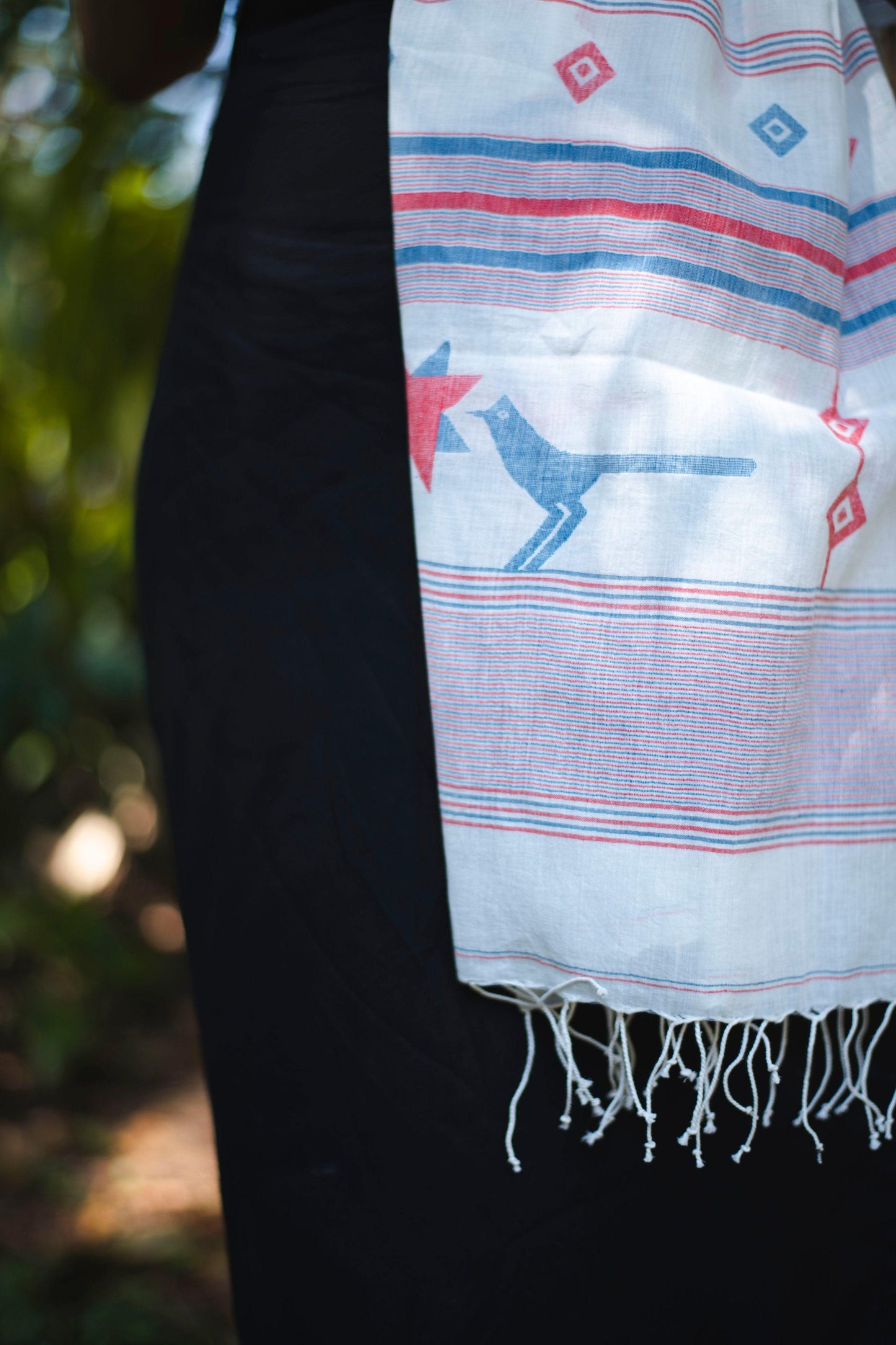 Kaisori Bird Print Mulmul cotton Stole Kaisori