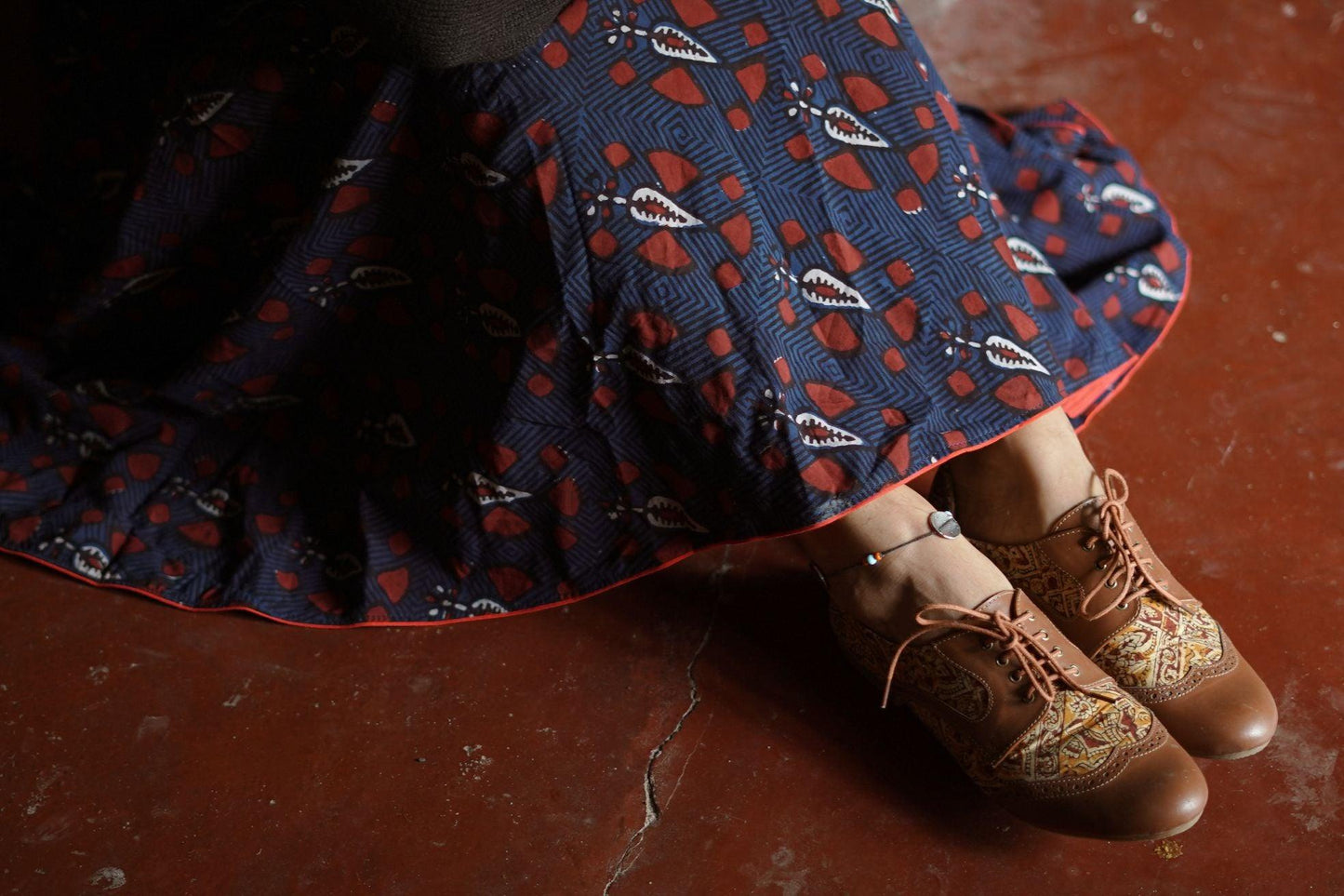 Kaisori Dabu Indigo Skirt - Pharad mixed boota Kaisori