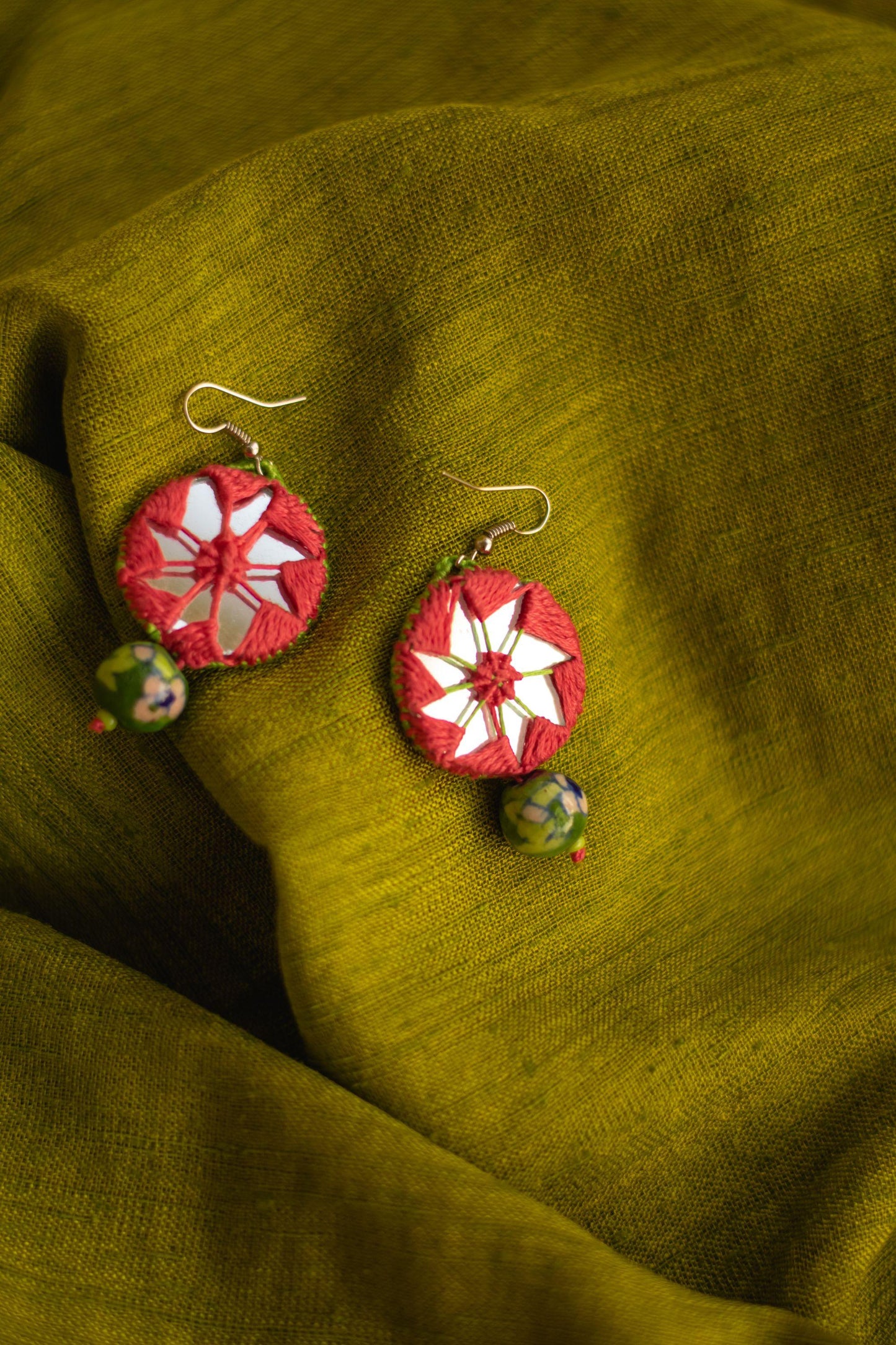 Kaisori Dual circle thread pottery earrings - Pink and Green Kaisori