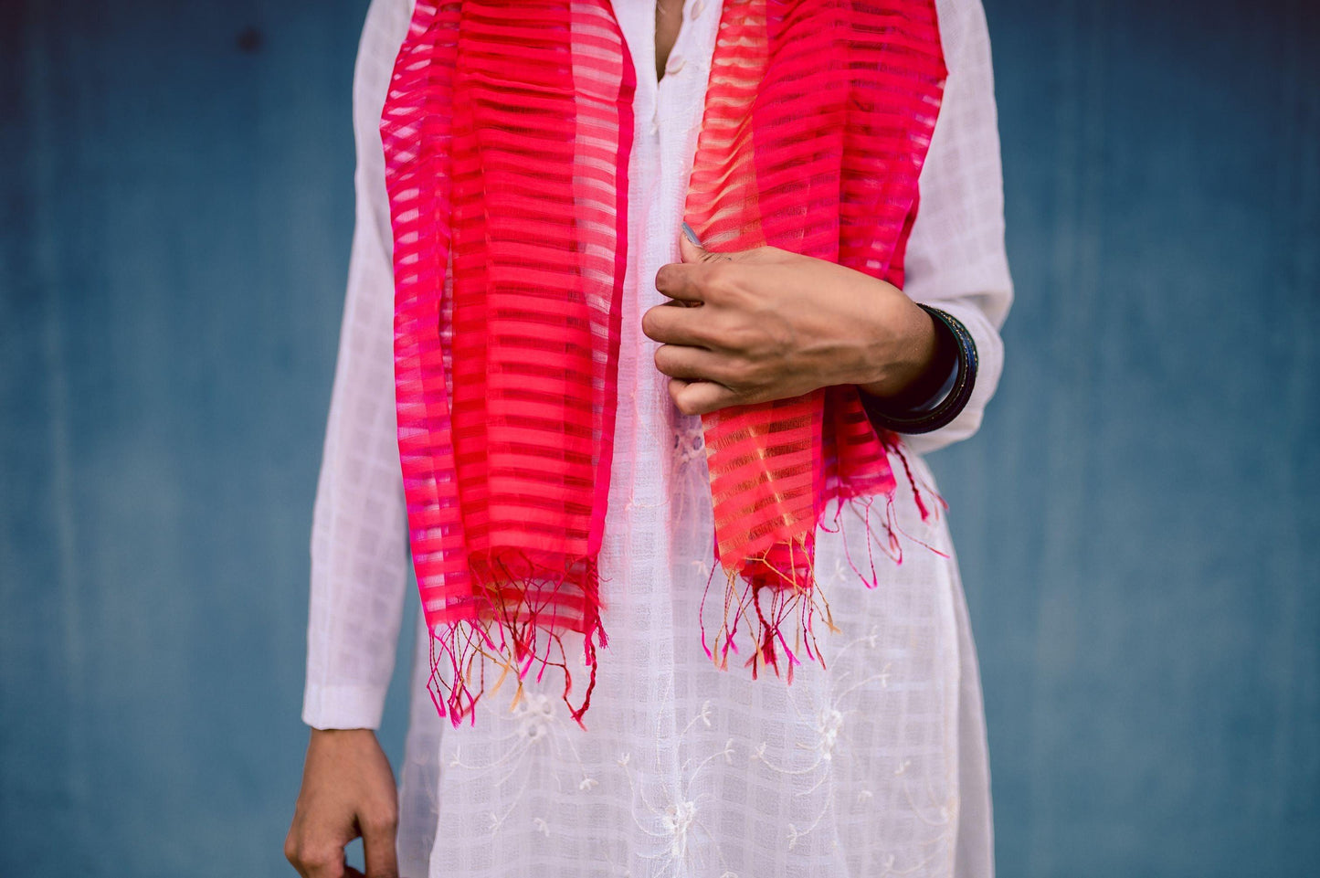 Maheswari handloom stole - Red Kaisori