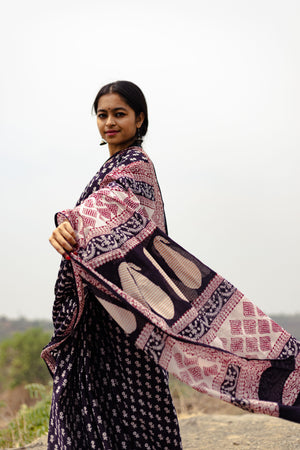 Kaisori Nandana Genda handblockprinted cotton saree - Kaisori
