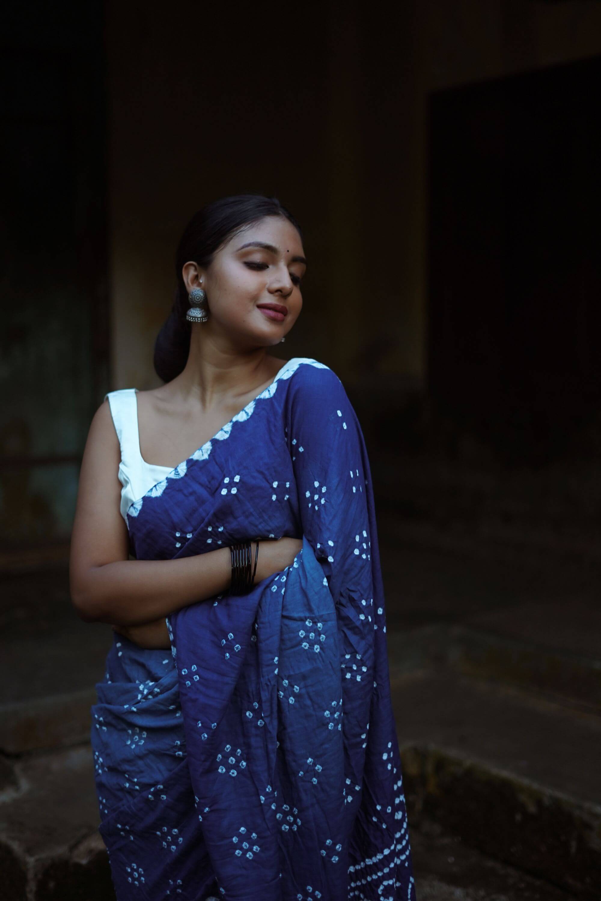Boond - Bandhani blue  shaded Bandhani cotton saree Kaisori