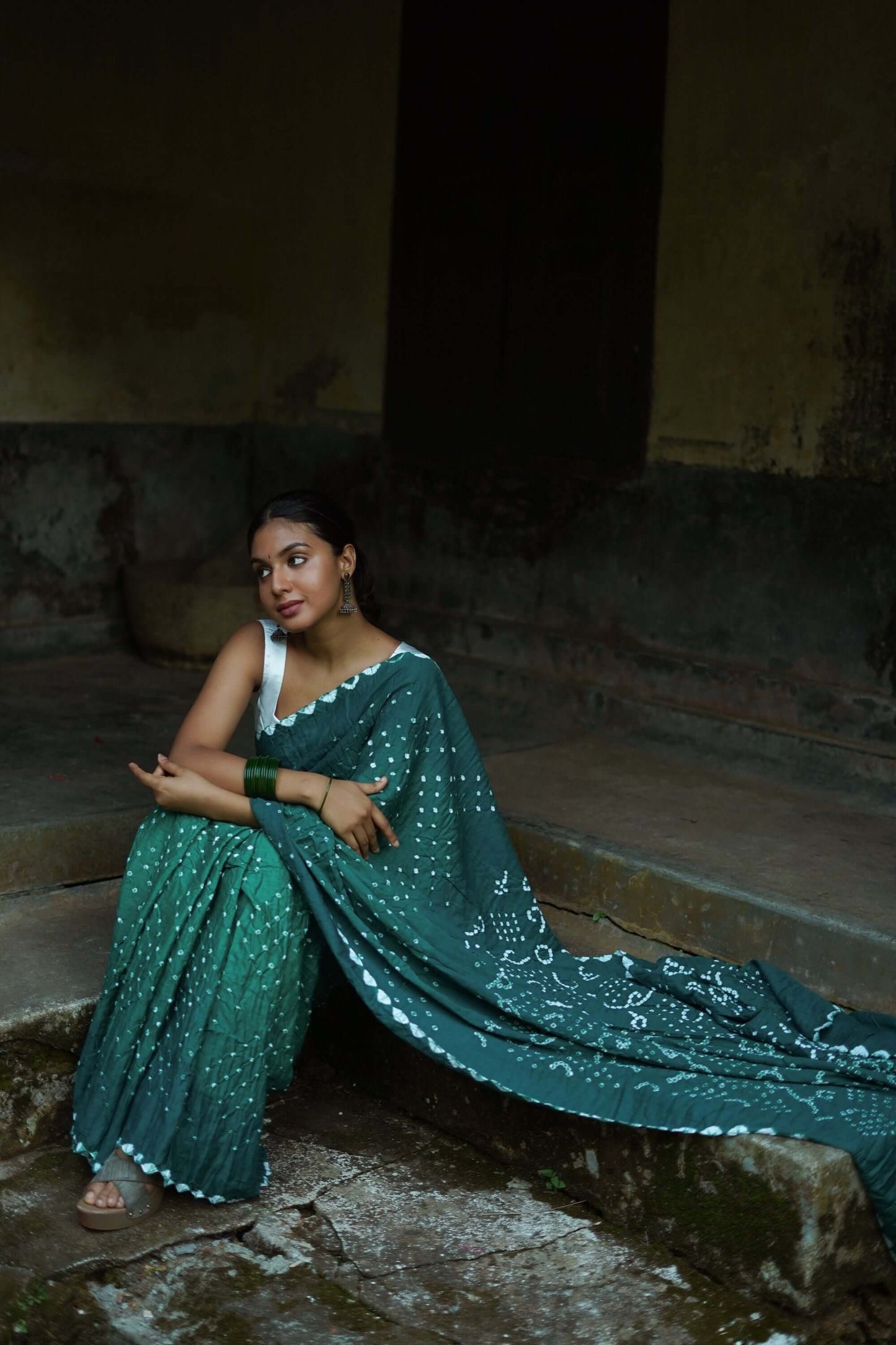 Boond - Bandhani green shaded Bandhani cotton saree Kaisori