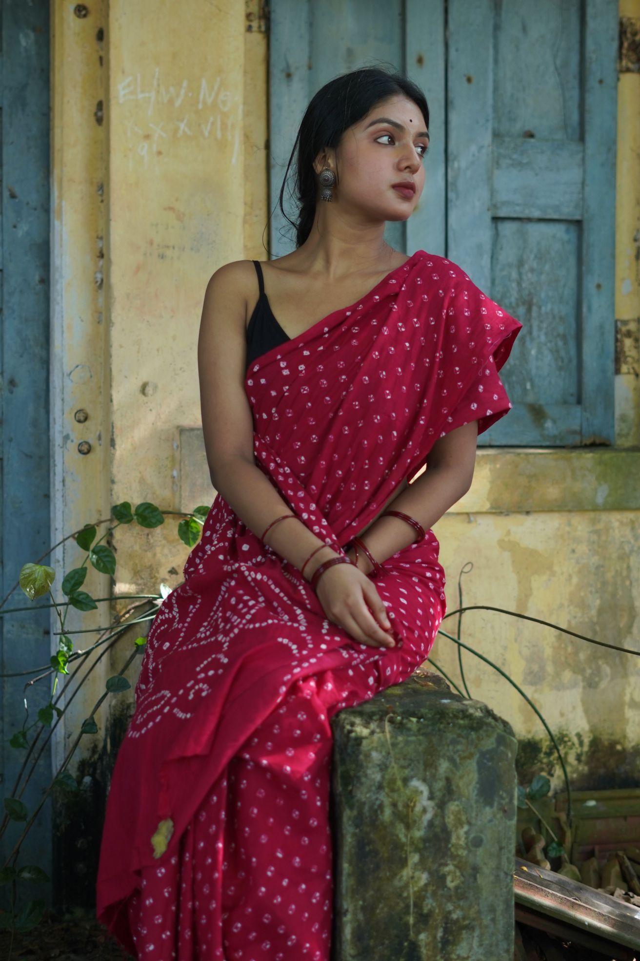 Boond - Bandhani red cotton Bandhani cotton saree Kaisori