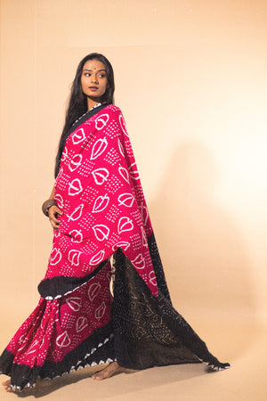 Boond - KaisoriBandhani pink and black Bandhani cotton saree Kaisori