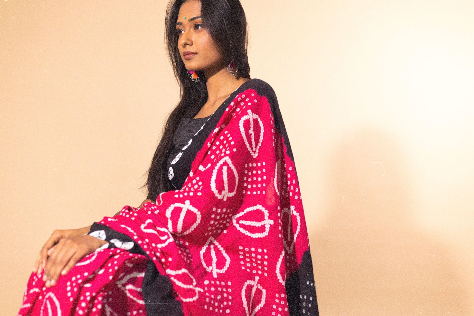 Boond - KaisoriBandhani pink and black Bandhani cotton saree Kaisori