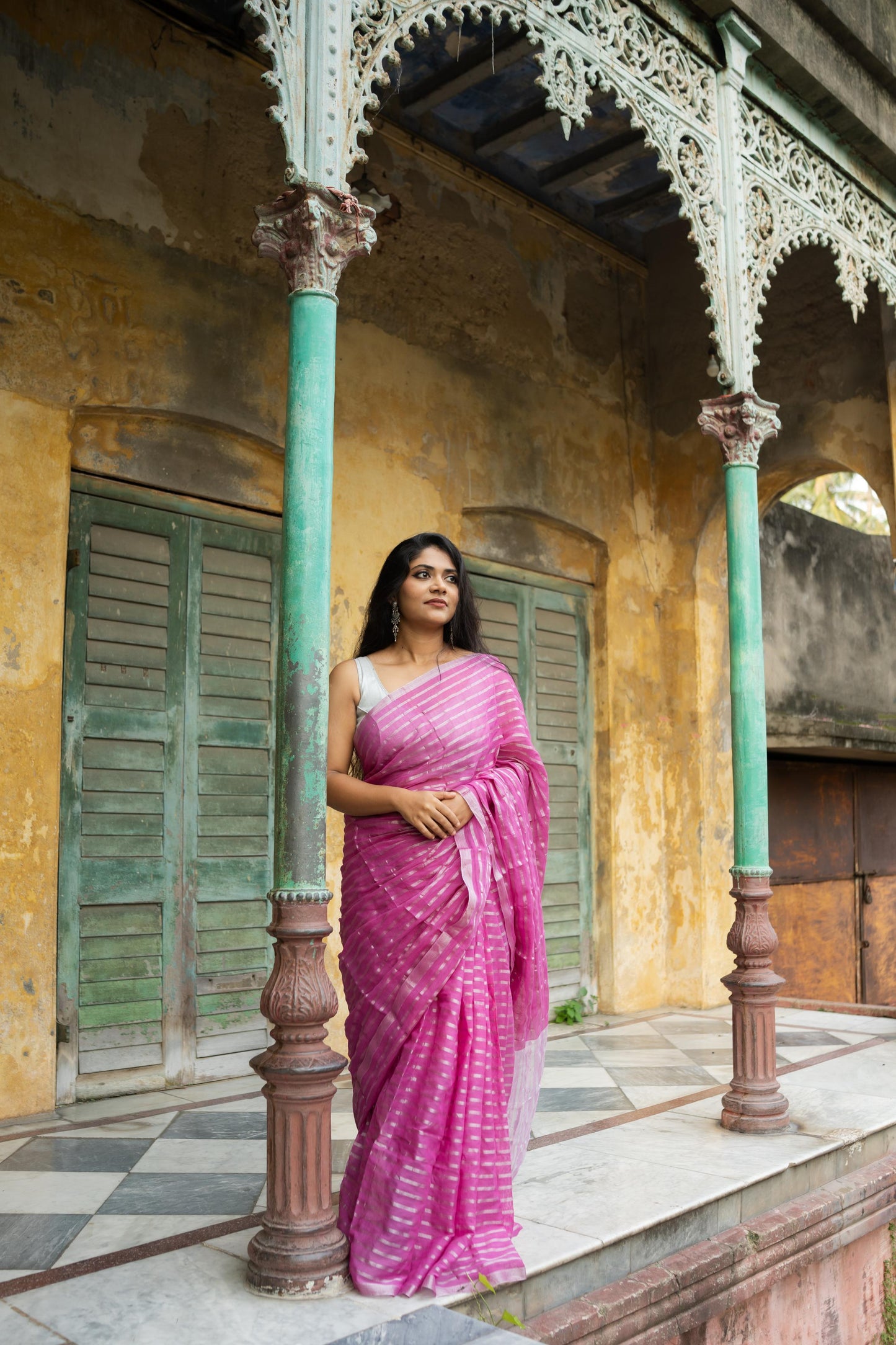 Weaves of Bengal - Sitara - Pink zari cotton saree