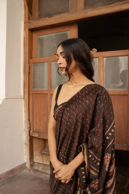 Natural dyed Dabu sarees - Malhar - Kashish