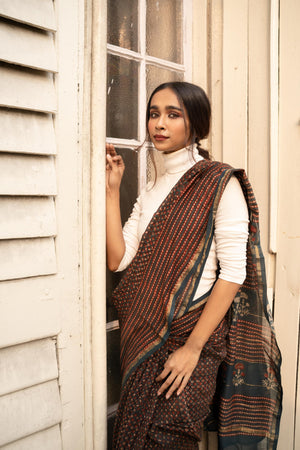 Kaisori Malhar - Dabu Pharad Laal booti  handblockprinted Silk Cotton saree