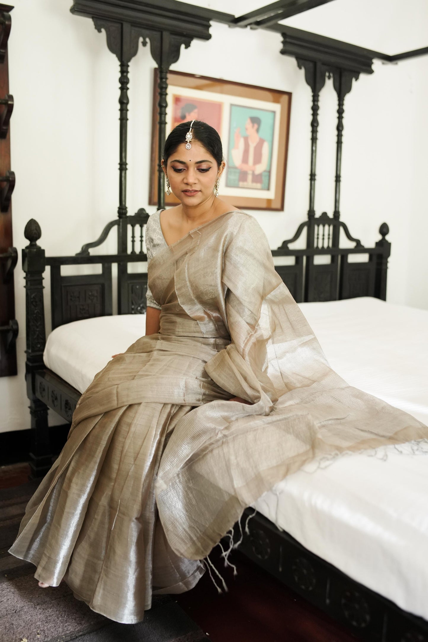 Weaves of Bengal - Sitara  -  Tillottama Grey tissue saree