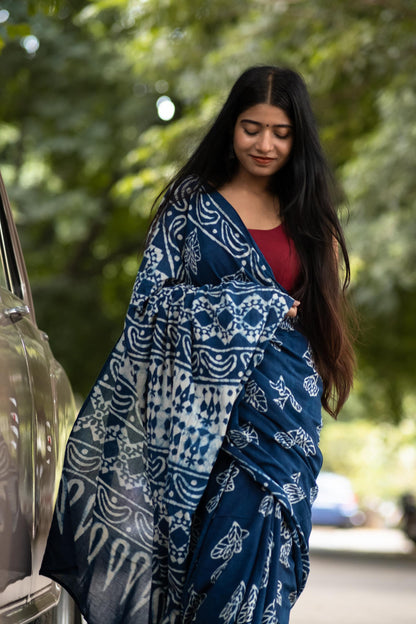 Azo free dyed Dabu cotton sarees - Neelambari