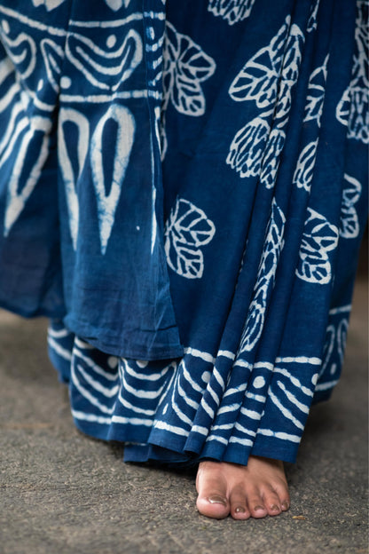 Azo free dyed Dabu cotton sarees - Neelambari