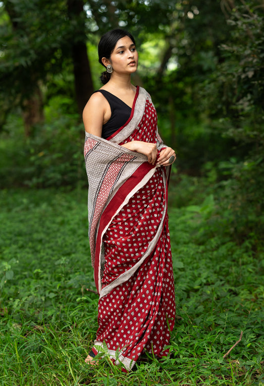 Natural dyed Bagh print sarees - Chitara -  Bindu