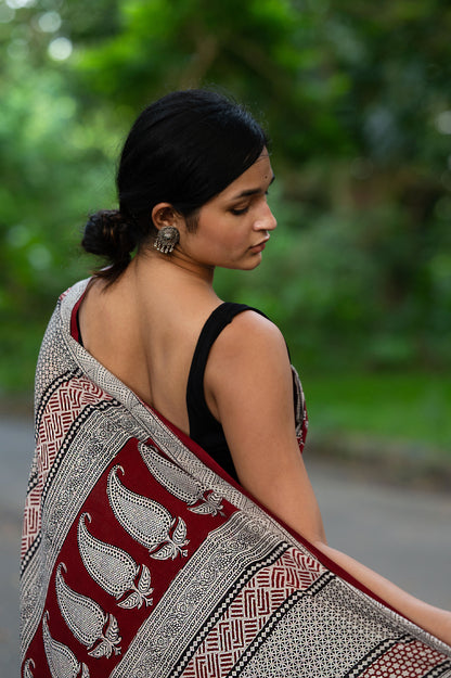 Natural dyed Bagh print sarees - Chitara -  Bindu