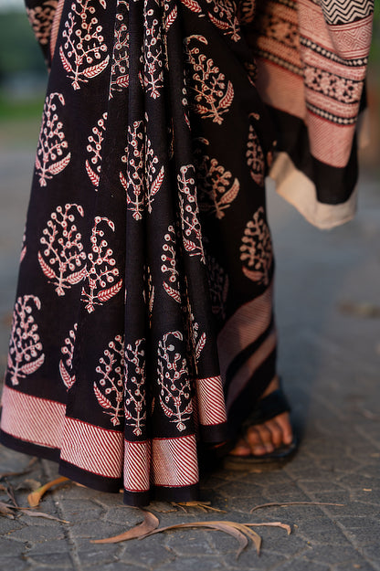 Natural dyed Bagh print sarees - Chitara - Gul