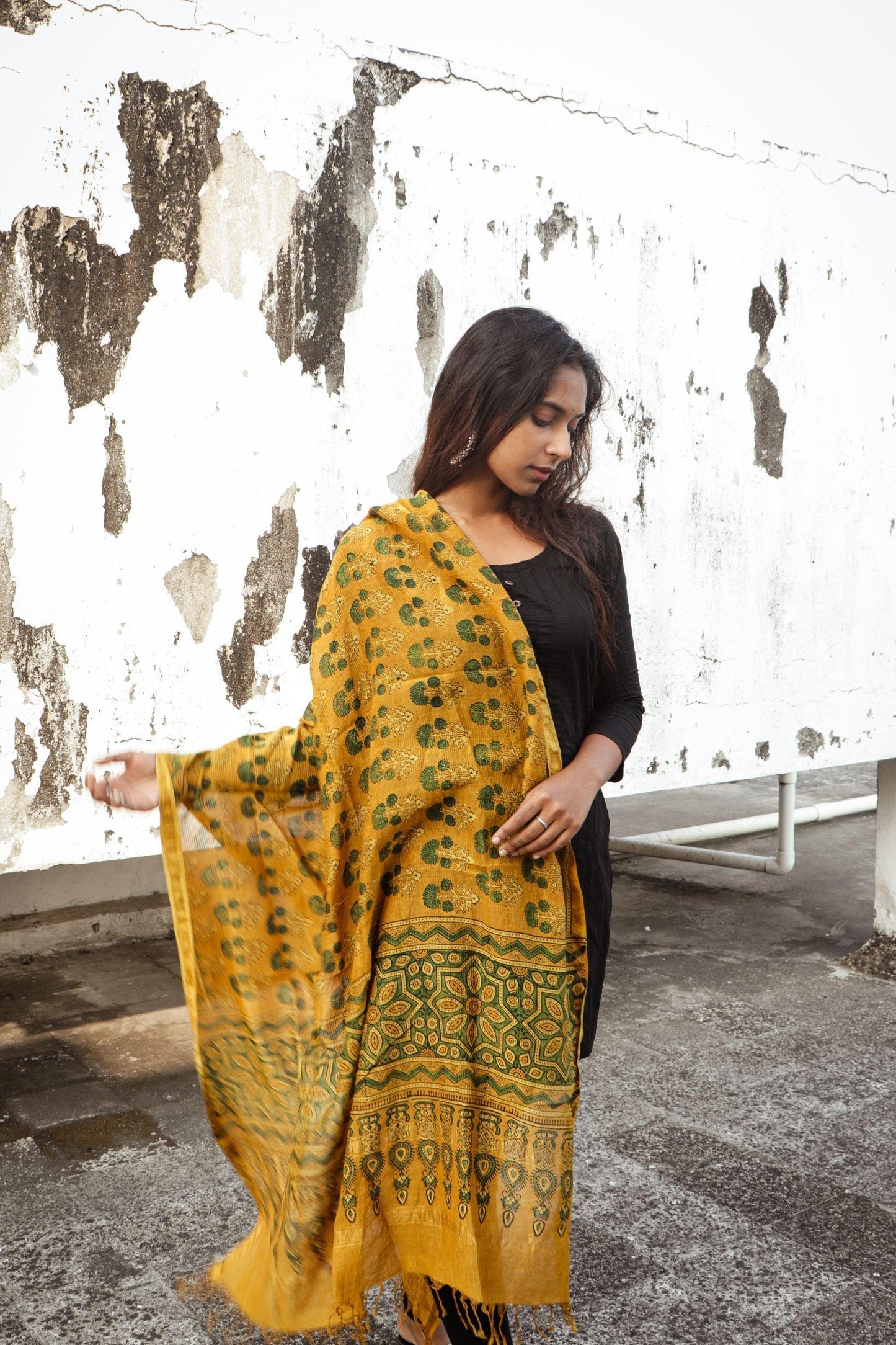 Kaisori Ajrakh Mustard Chanderi Dupatta Kaisori