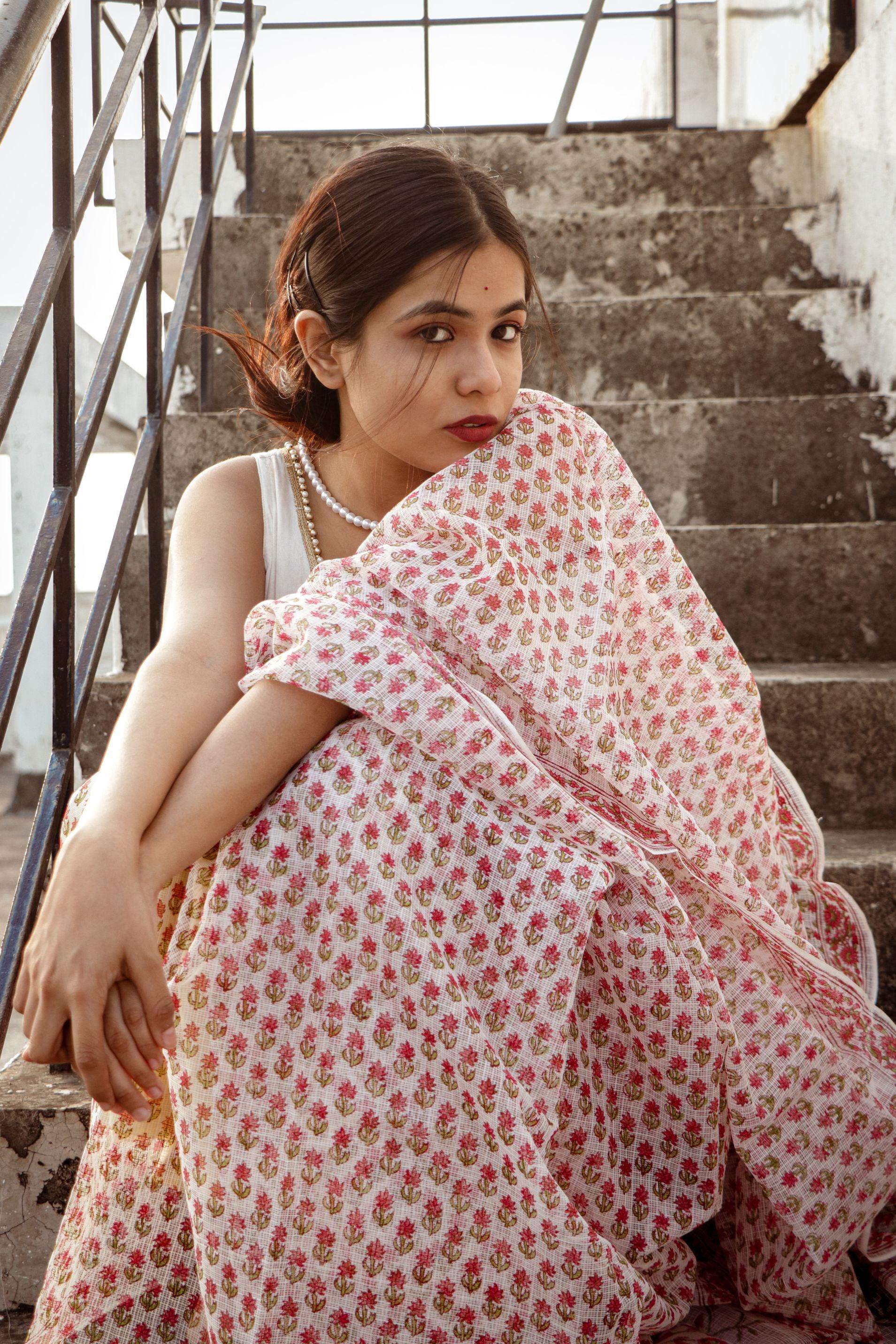 Kaisori Bagh Phool boota Kota blockprinted saree Kaisori