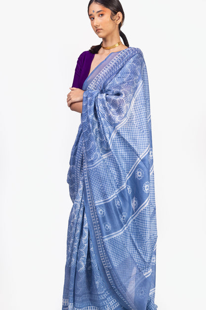 Kaisori Inayaat light blue Shibori print saree Kaisori