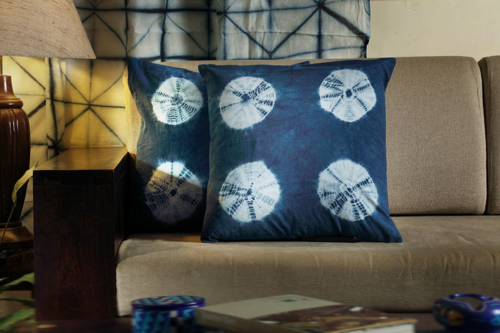 Kaisori Indigo Cushion cover - Oval design Kaisori