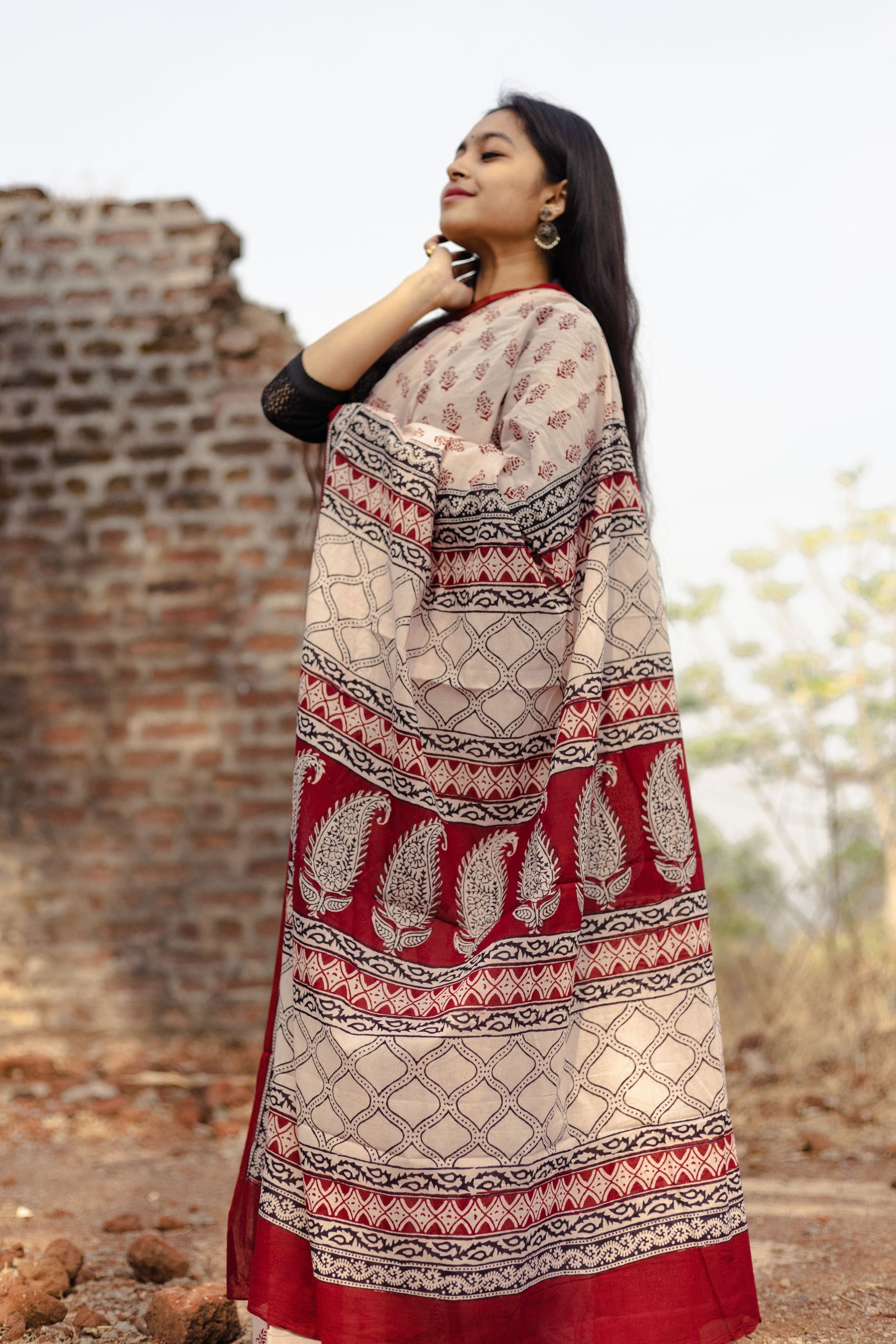 Kaisori Kali Jhumka handblockprinted cotton saree Kaisori