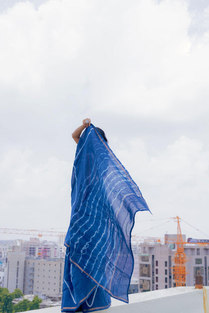 Kaisori Malhar - Dabu Pharad Clamp Indigo Dabu Silk Cotton saree 001 Kaisori