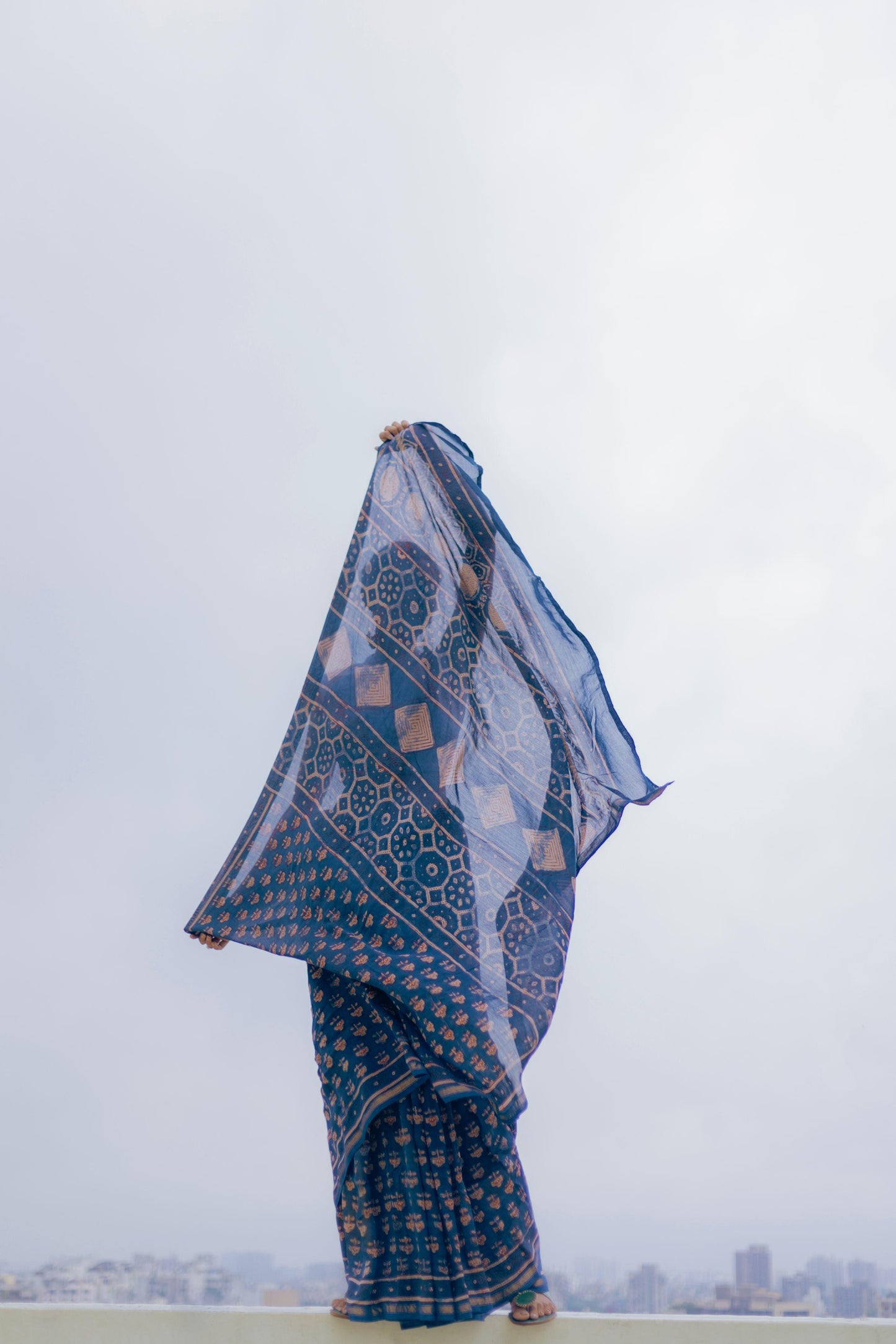 Kaisori Malhar - Dabu Pharad  Gulab Indigo Dabu Silk Cotton saree Kaisori