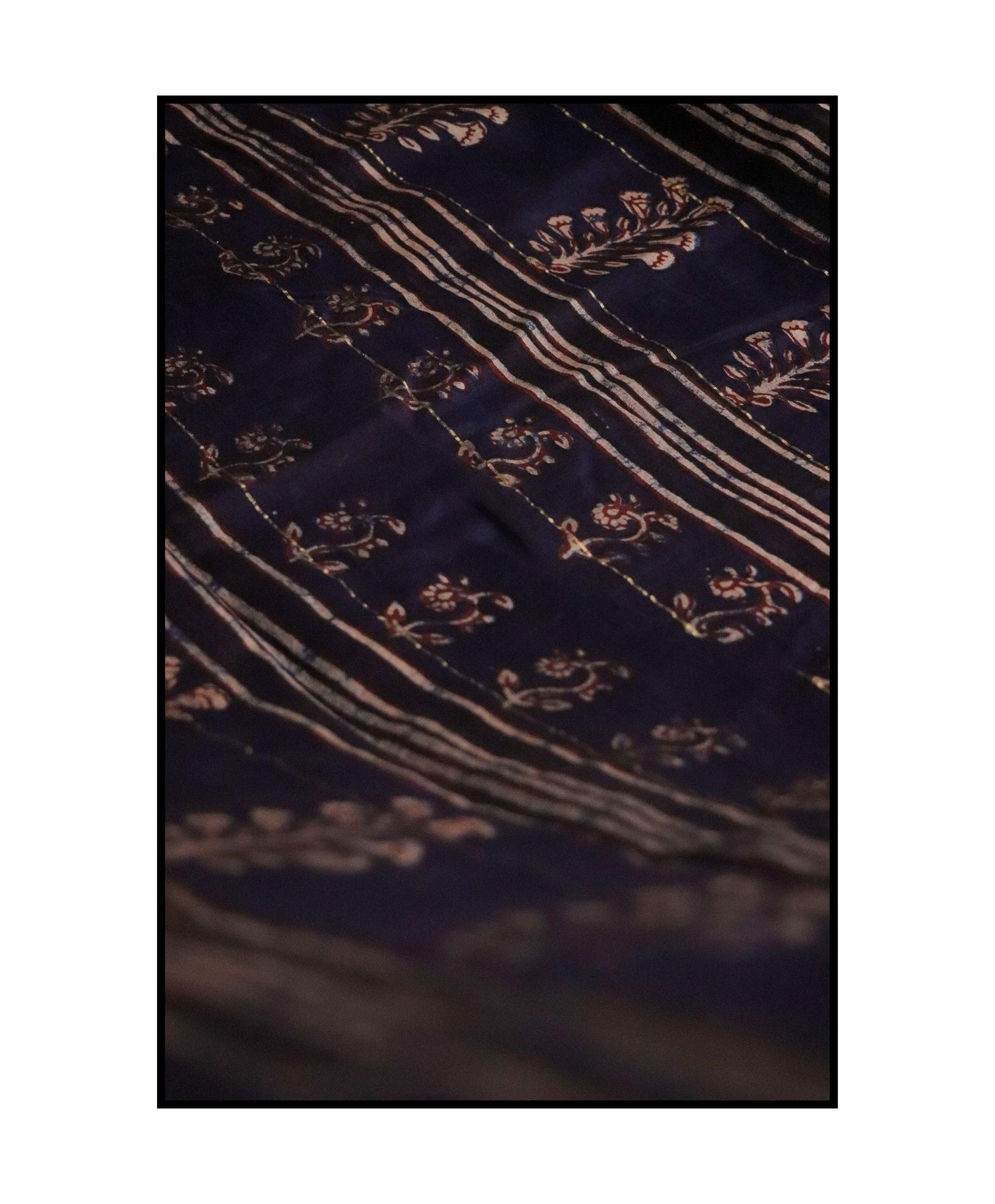 Kaisori Malhar - Dabu Pharad Leaf Indigo handblockprinted Silk Cotton saree Kaisori