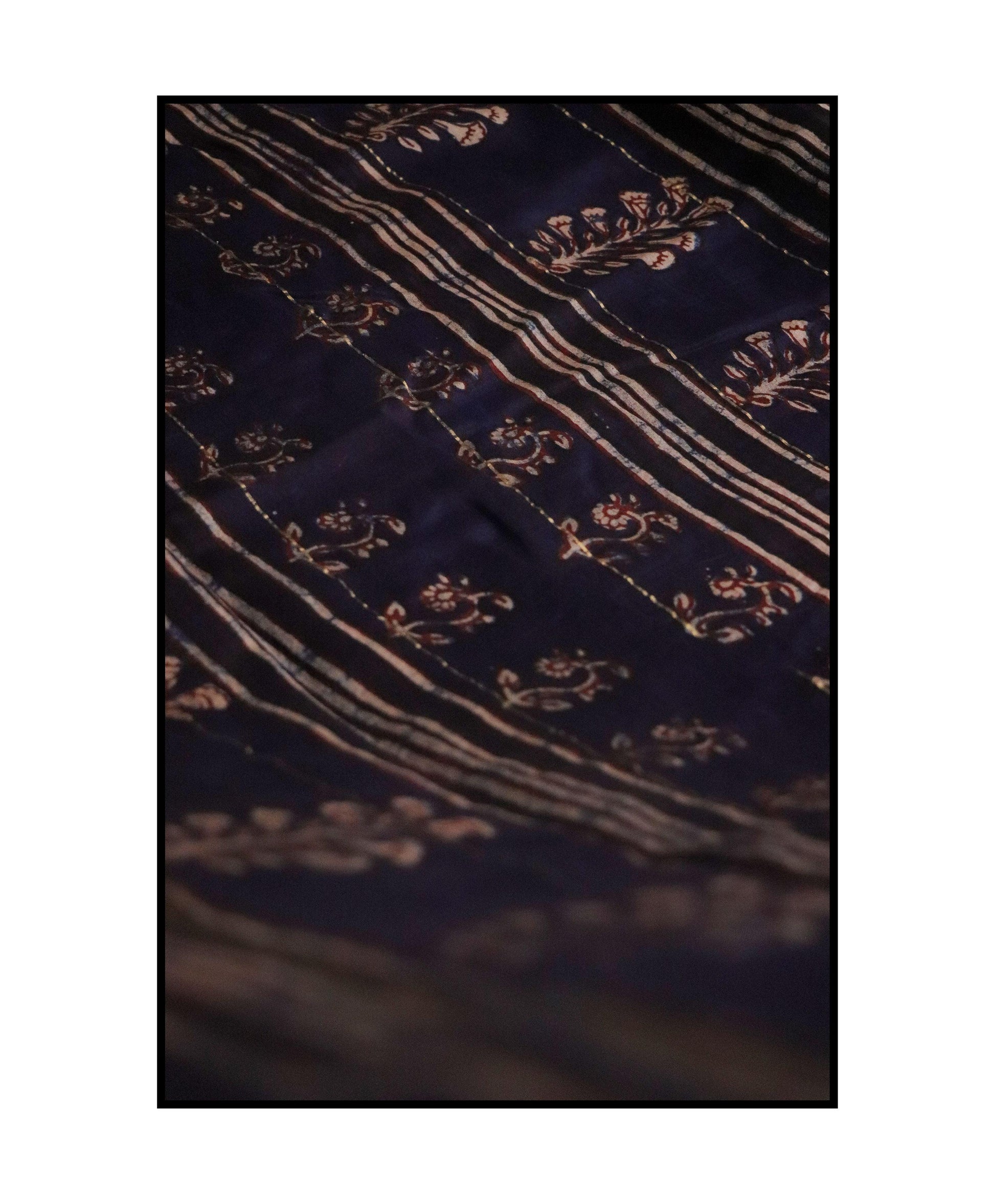 Kaisori Malhar - Dabu Pharad Leaf Indigo handblockprinted Silk Cotton saree Kaisori