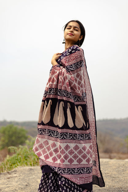 Kaisori Nandana Genda handblockprinted cotton saree Kaisori