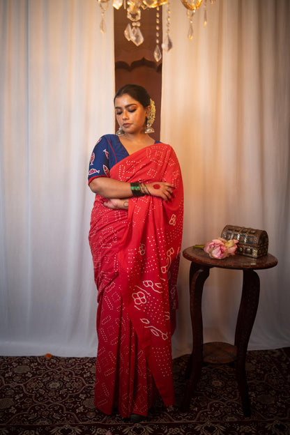 Hand knotted Kutchi Bandhani vermillion cotton saree - Boondh