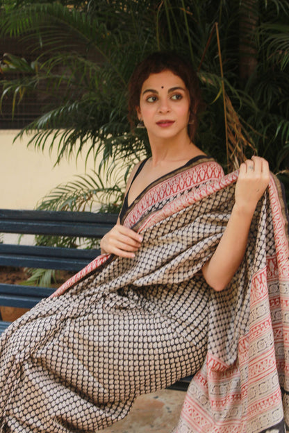 Roheda Buta black Syahi Begar Chanderi Saree Kaisori