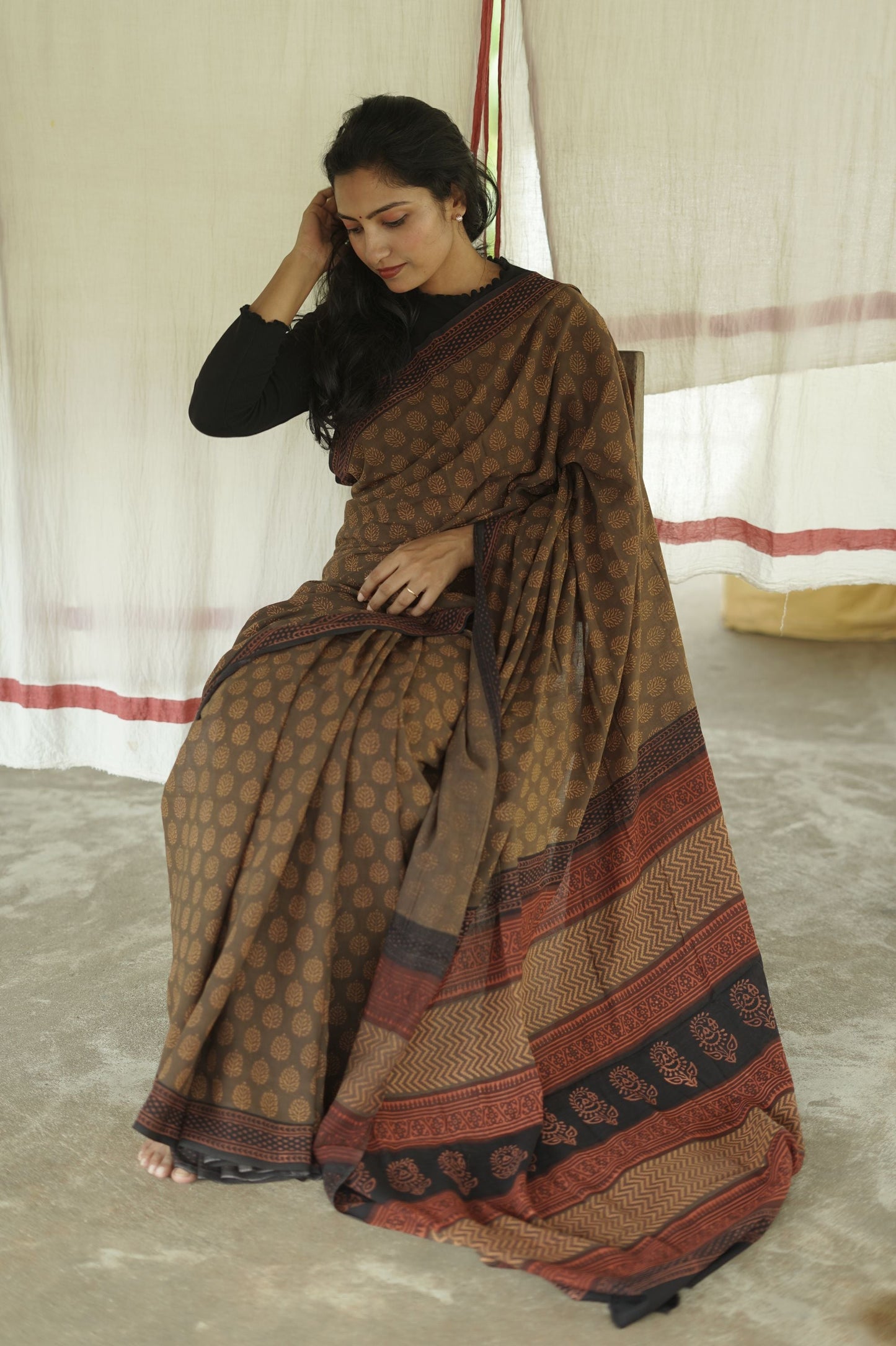 Roheda Chevron natural dyed handblock printed Bagru saree Kaisori