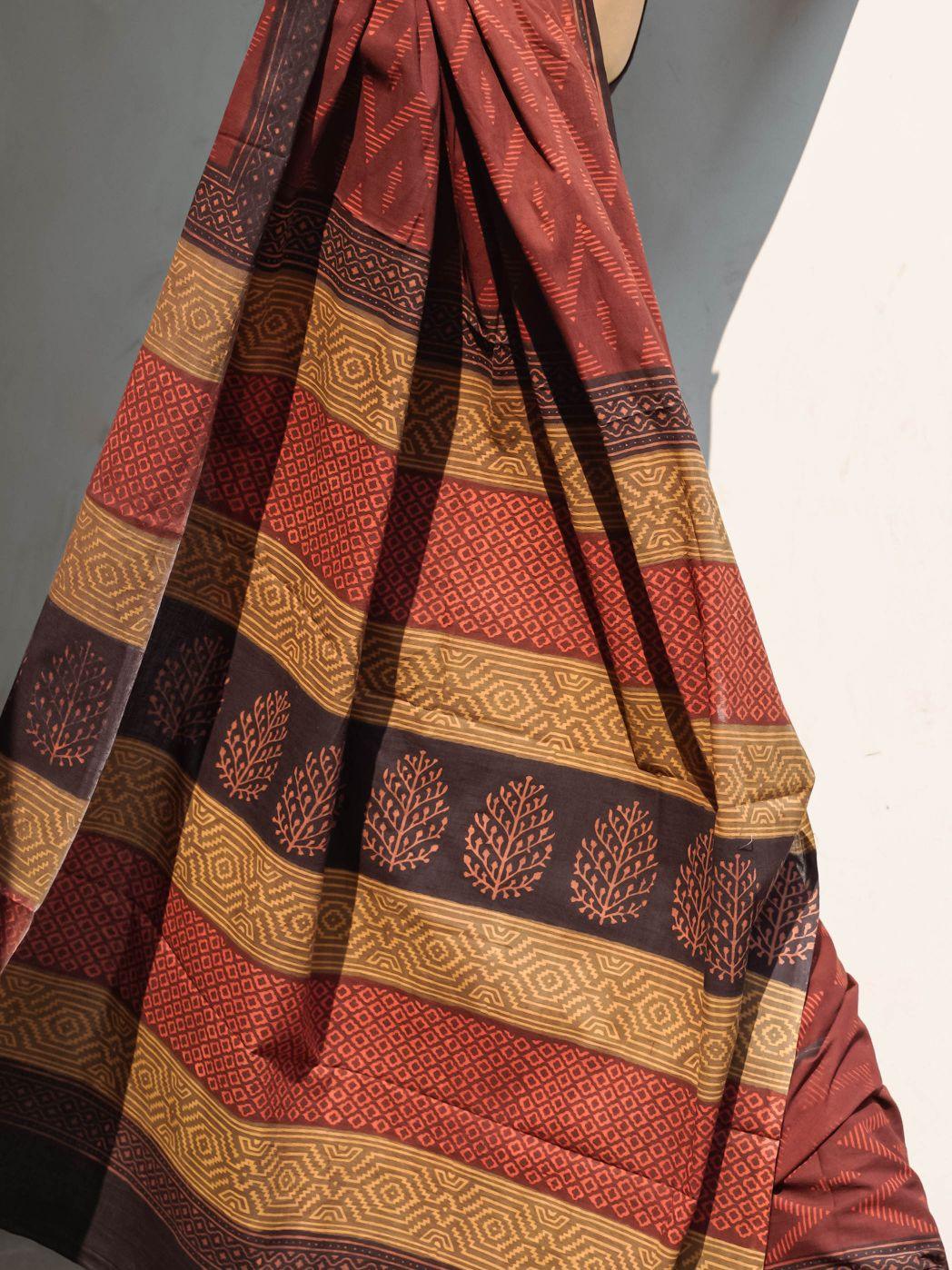 Roheda Chevron natural dyed handblock printed Bagru saree Kaisori