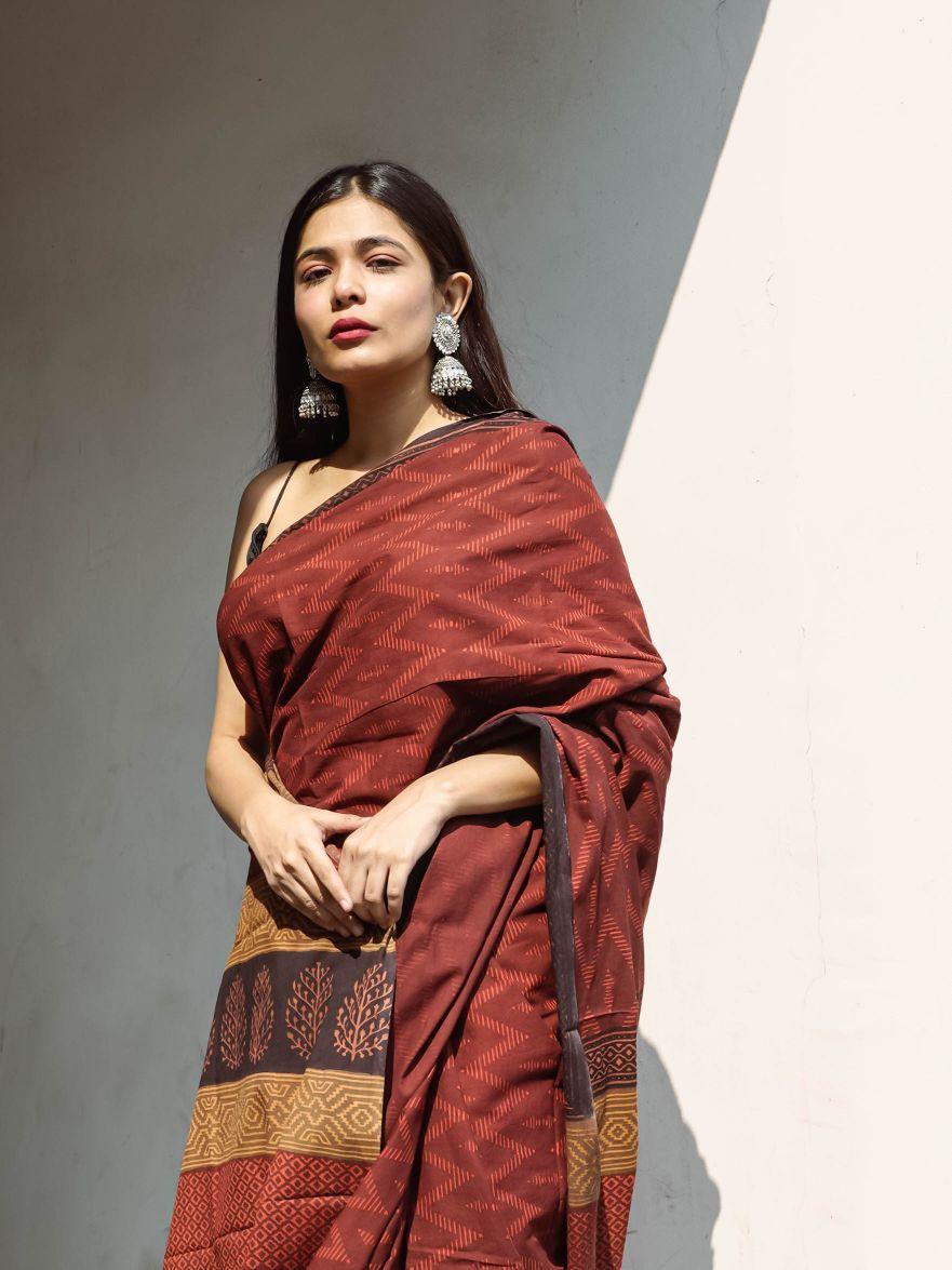 Roheda Chevron natural dyed handblock printed Bagru saree Kaisori