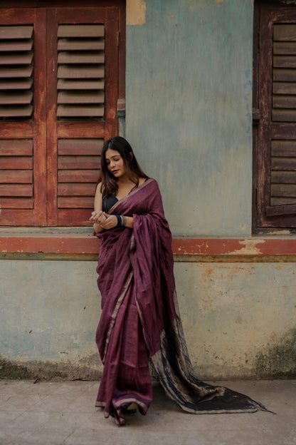 Weaves of Bengal - Sitara- Magenta linen cotton saree