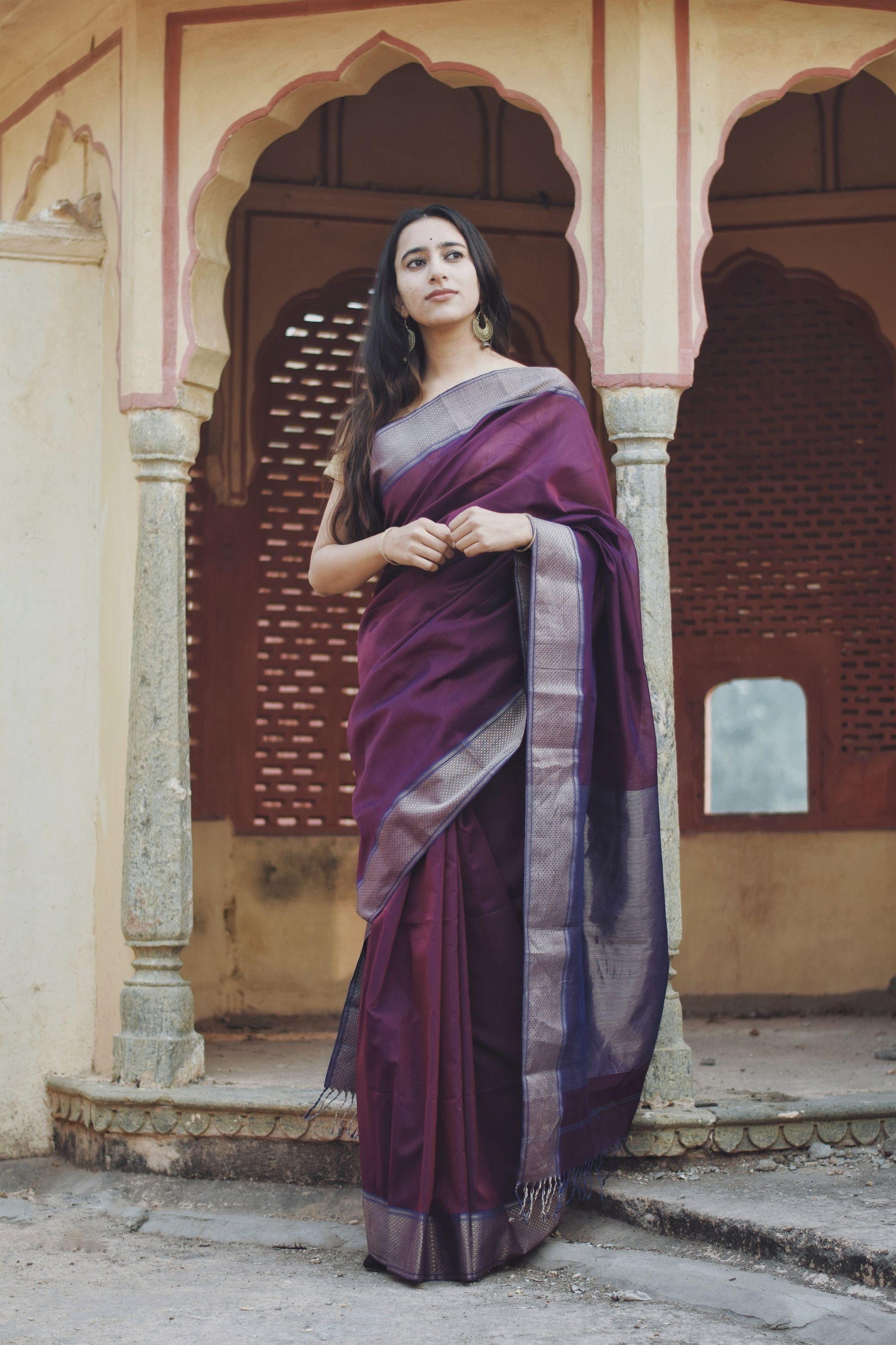 Seher - Dark Purple Maheshwari Saree Kaisori