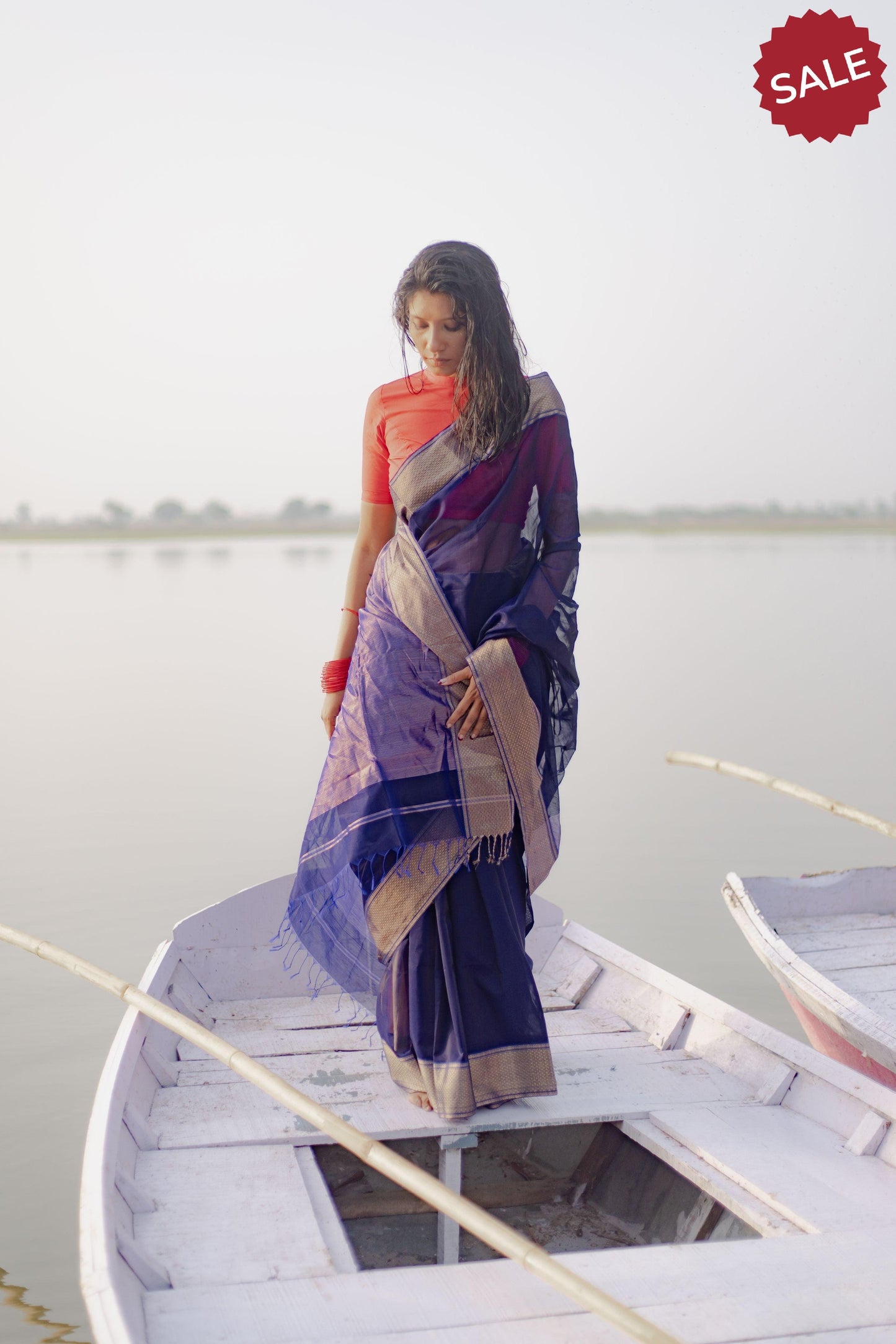 Seher - Navy blue Maheshwari Saree Kaisori