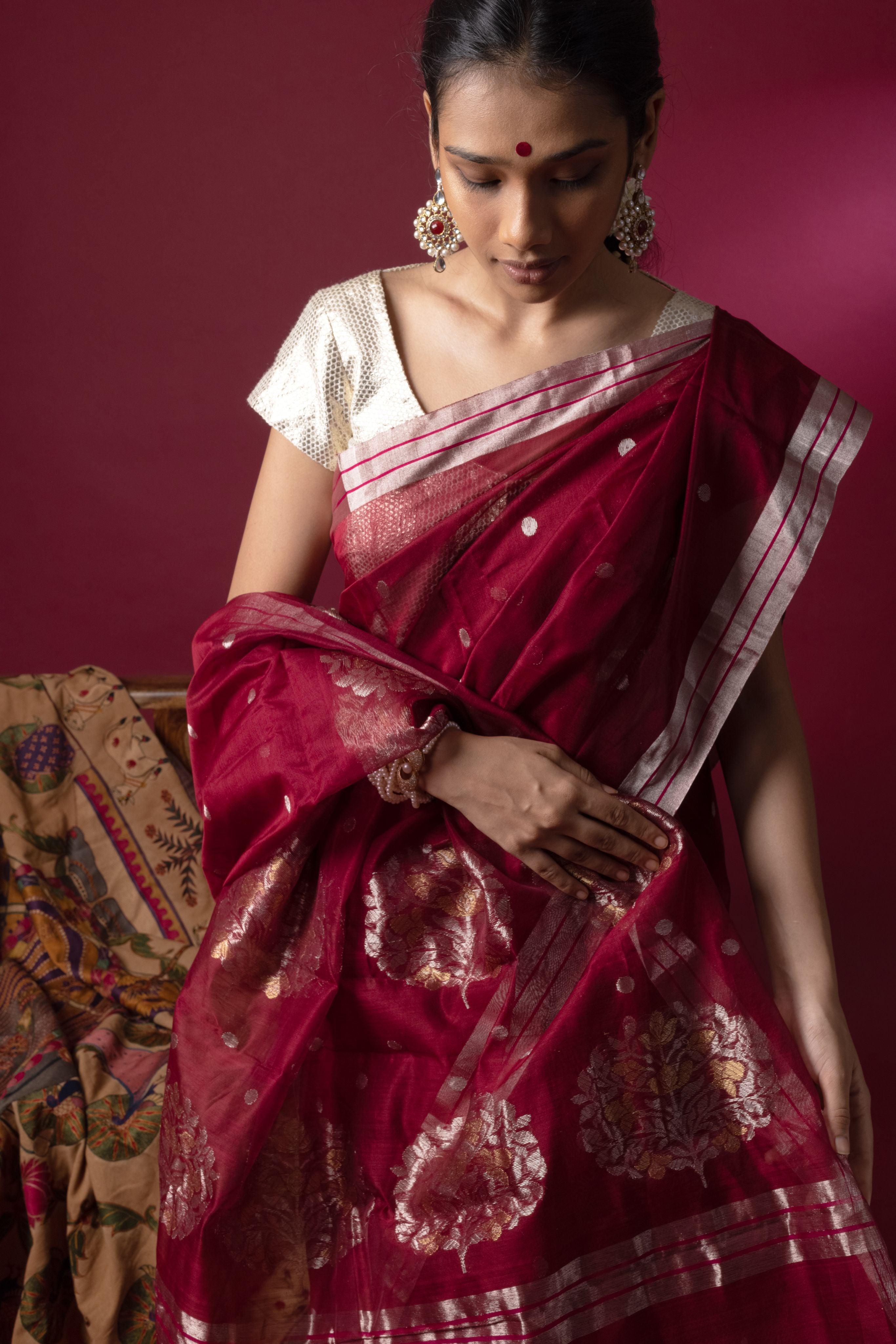 Buy Saksham Neharicka Ivory & Red Chanderi Saree Set For Women Available  online at ScrollnShops