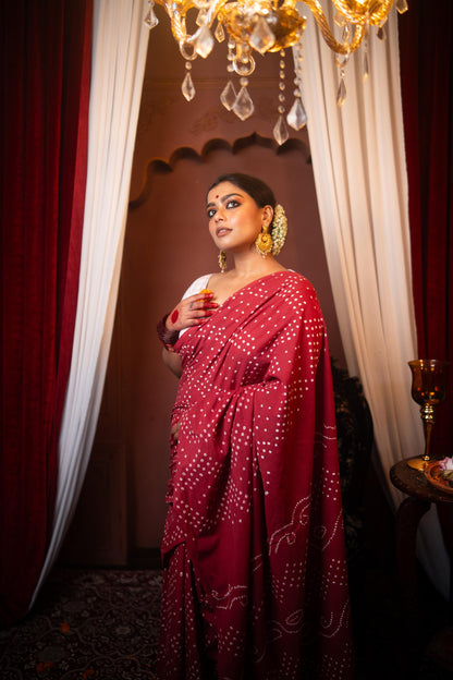 Hand knotted Kutchi Bandhani Magenta Red cotton saree - Boondh