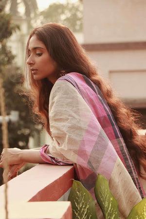Basant - Madhumalati Bengal summer in handloom Jute cotton saree Kaisori