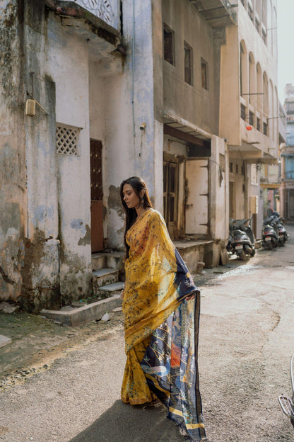 Dancing Ragini   -  Narmada Batik Maheswari saree - Kaisori